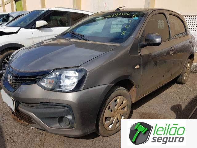 LOTE 019 - TOYOTA ETIOS X 1.3 16V DUAL VVT-I