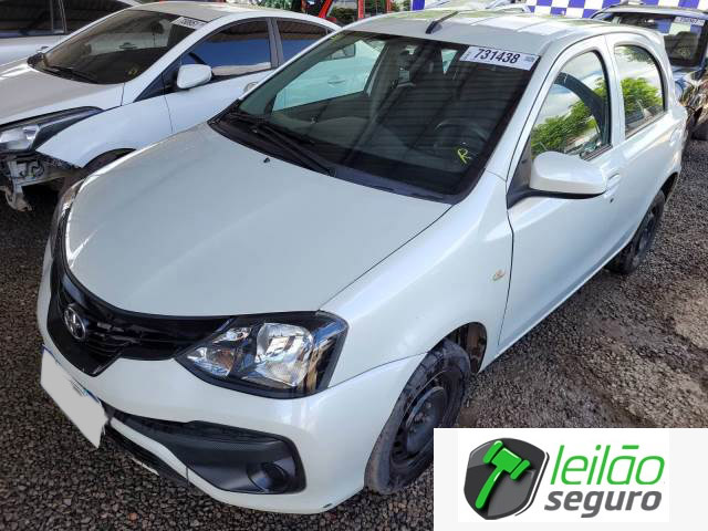 LOTE 023 - TOYOTA ETIOS PLATINUM AT 1.5 16V DUAL VVT-I