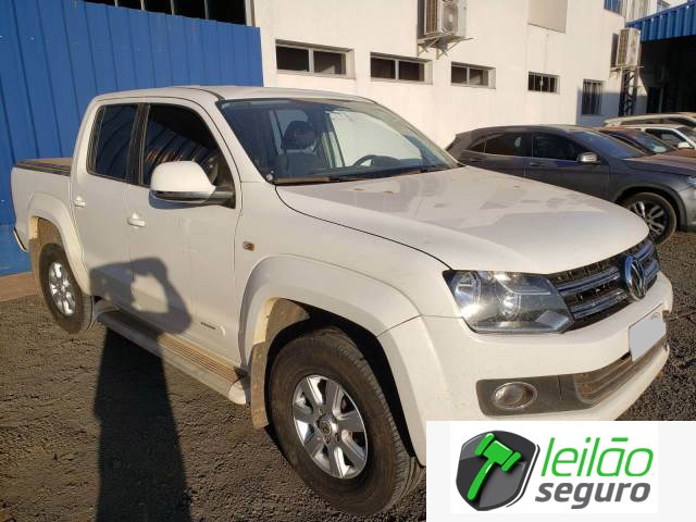 LOTE 030 - VOLKSWAGEN AMAROK HIGHLINE 4MOTION 2.0 TDI BITURBO